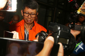 Suami Inneke Koesherawati dan Kalapas Sukamiskin Ditahan KPK
