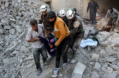 Israel Evakuasi Relawan Helm Putih dari Suriah