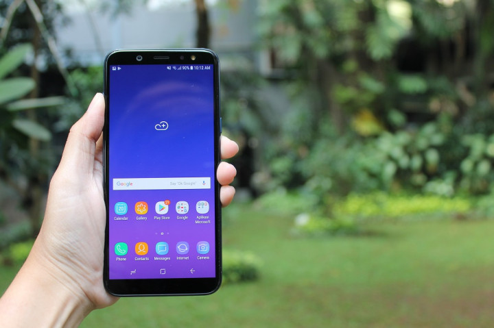 Samsung Galaxy A6, Desain Menarik dengan Fitur Gimmick