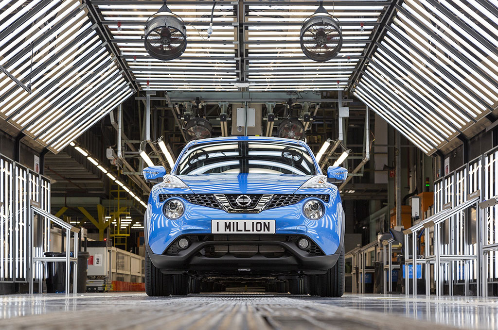 Pabrik Nissan di Sunderland produksi unit ke satu juta Juke. Nissan