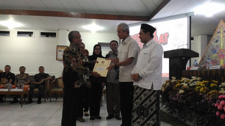 Ganjar-Yasin Ditetapkan Jadi Pemimpin Jateng