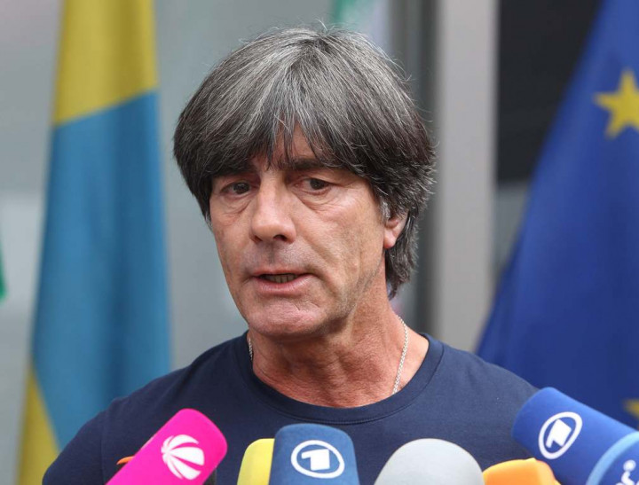 Loew tak Tahu Rencana Pensiun Oezil