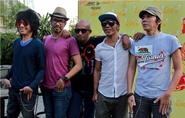 Tanggapan Slank soal Harga Tiket Konser Syahrini Rp25 juta