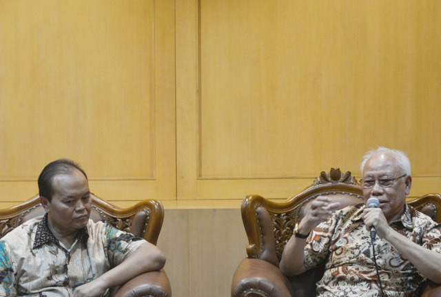 Hidayat Nur Wahid (kiri)/MI/Mohamad Irfan