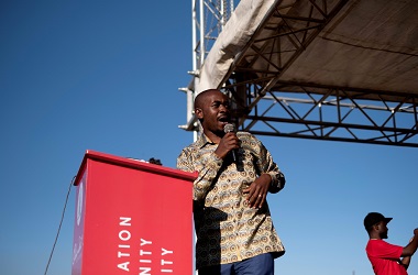 Koran Pemerintah Zimbabwe Serang Capres Oposisi