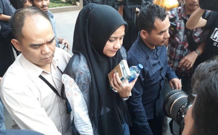 Istri Irwandi Yusuf Dicecar Soal Aliran Suap DOKA