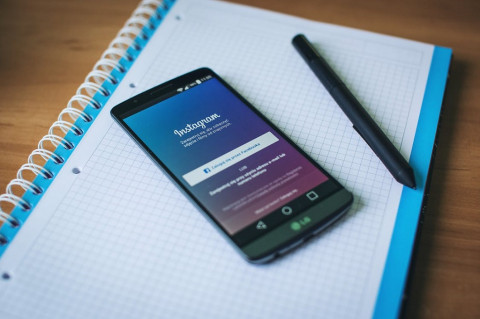 8 Alasan Wajib Beralih ke Akun Bisnis Instagram Lebih Profesional 2 Akun Bisnis di Instagram