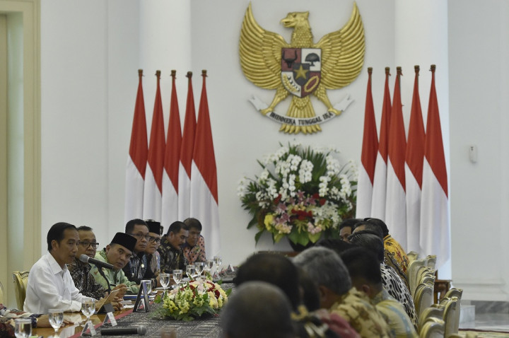 Bupati Curhat soal Kesejahteraan ke Jokowi