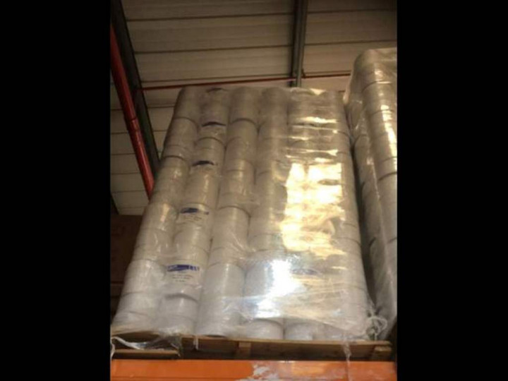 Kedubes AS di London Jual 1.200 Tisu Toilet