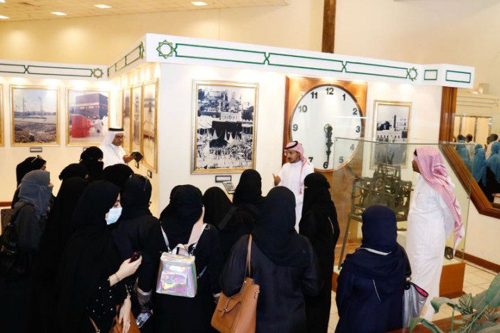 120 Pemandu Perempuan Dikerahkan pada Pelaksanaan Haji 2018