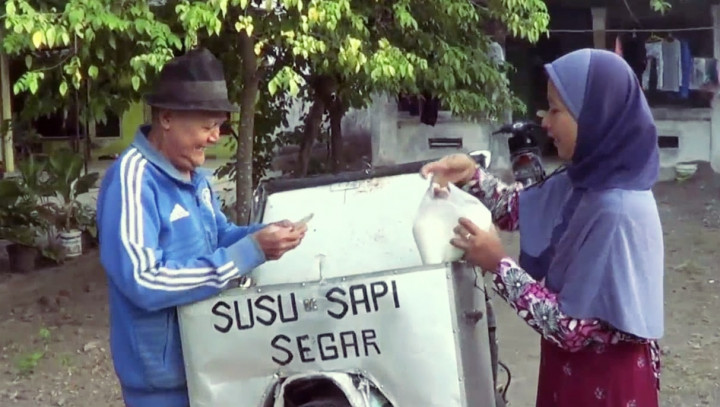 Tukang Susu Naik Haji