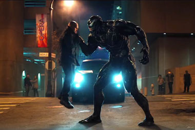 Kenapa Venom di Film Terbaru Tak Punya Simbol Laba-laba?