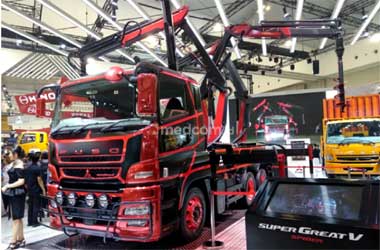 Truk Konsep Mitsubishi Ini Menyerupai Laba-laba