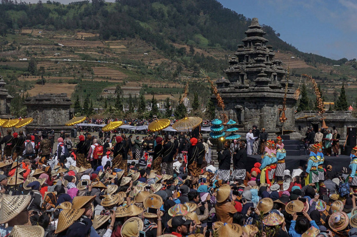 Festival Budaya Dieng Ditutup Ritual Potong Rambut Gimbal