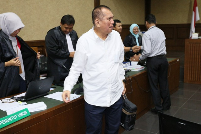 Chairuman Dicecar soal Hubungan Putranya dan Irvanto