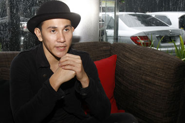 Komentar Vino G. Bastian Soal Kali Item dan Trotoar Jakarta