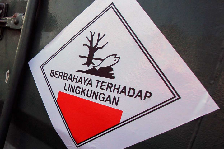 Pertama Kali, KAI Layani Angkutan Limbah B3