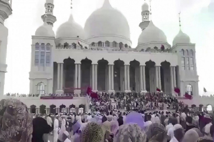Demonstran Setop Rencana Penghancuran Masjid di Tiongkok