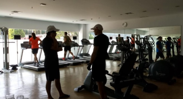 Datang Lebih Cepat, Atlet Tiongkok Sewa Kendaraan Menuju Tempat Latihan