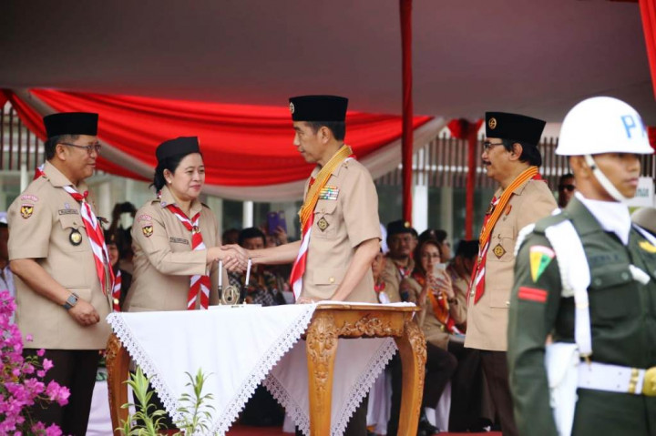 Menko PMK Dampingi Jokowi Hadiri Upacara Hari Pramuka