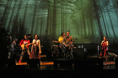 Foto-foto Eksklusif Konser Barasuara - Liztomania vol. 4