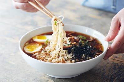 Mie Ramen Senilai Rp1,4 M Dicuri