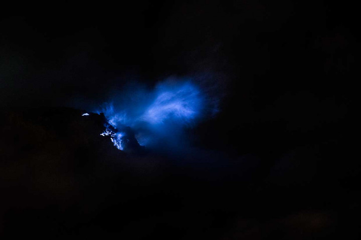 Blue Fire Ijen yang Mendunia