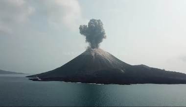 Gunung Anak Krakatau Masih Masa Pertumbuhan