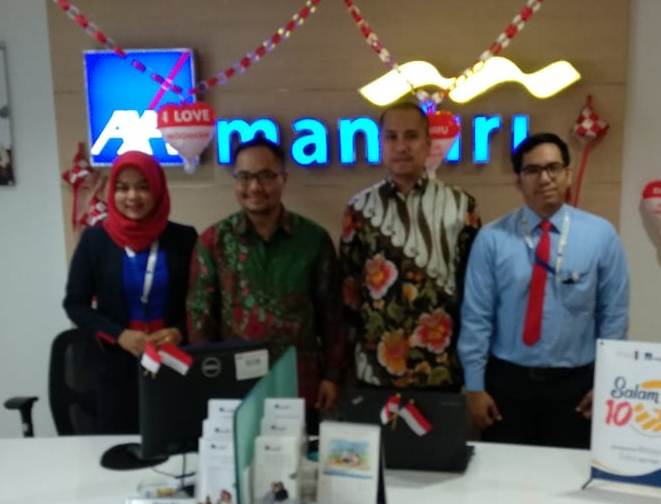 AXA Mandiri Customer Care Corner Mempermudah Nasabah