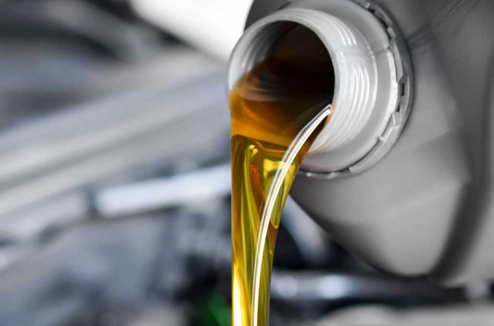 Wajib SNI untuk Pelumas, Menyusahkan Produsen?