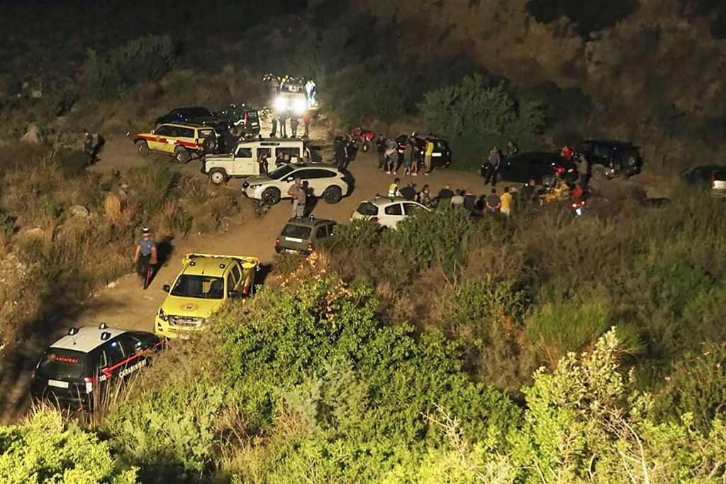 Banjir Bandang Landa Calabria, 8 Pendaki Tewas