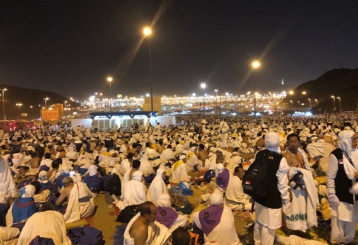 Jutaan jemaah haji dari berbagai negara bergeser dari Arafah ke Muzdalifah/Kemenag.go.id