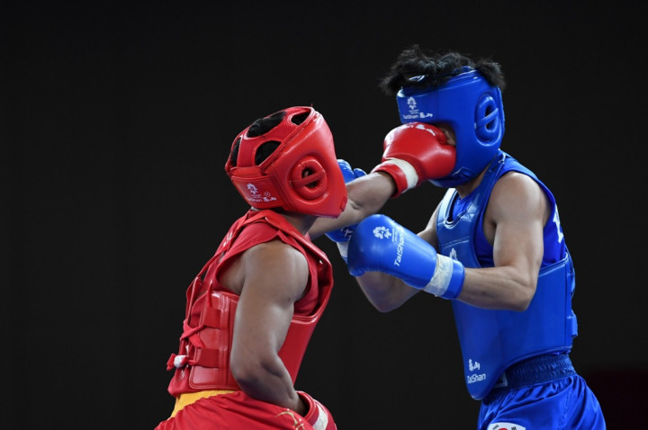 Puja Rijaya Melaju ke Semifinal Wushu Sanda Putra