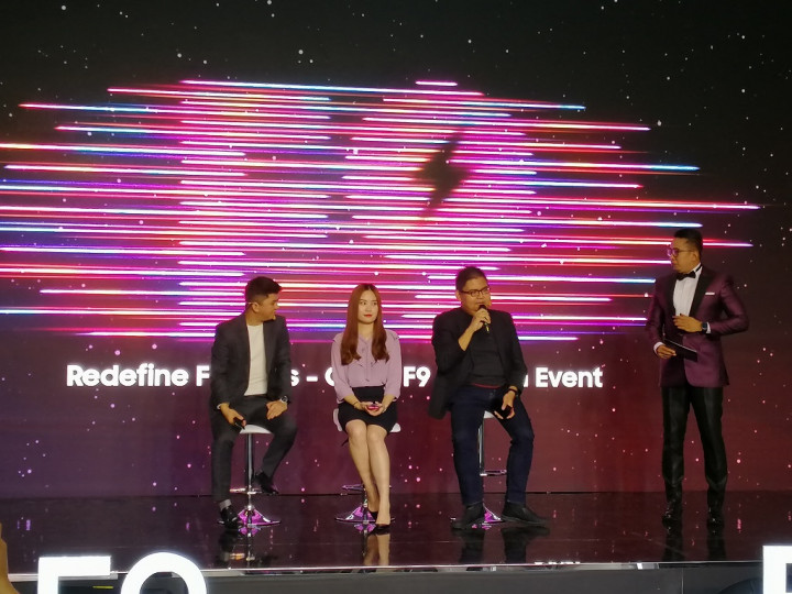 Oppo F9 Muncul, Poni Kecil