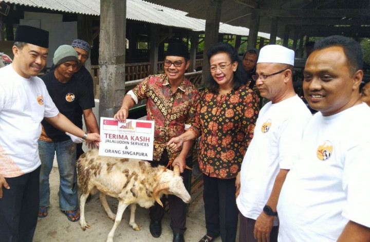 Warga Muslim Singapura Kirim Bantuan Hewan Kurban ke Lombok