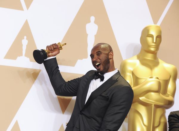 Kobe Bryant Sutradarai Siaran Podcast untuk Anak-anak