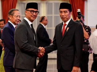 Mensos Agus Gumiwang Berkomitmen Rehabilitasi Lombok Pascagempa