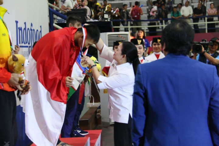 Menko PMK Saksikan Tim Pencak Silat Indonesia Borong Emas
