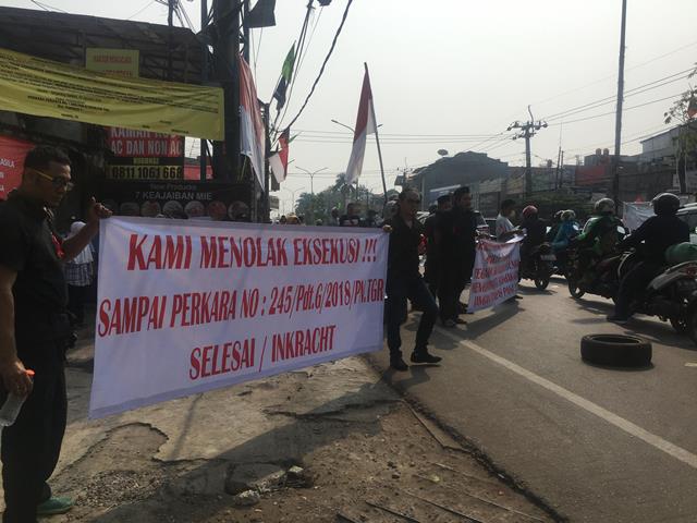 Warga Kelurahan Cempaka Putih Tangsel Tolak Dieksekusi