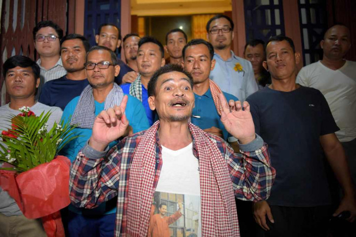 Kamboja Bebaskan 14 Kritikus Pemerintah