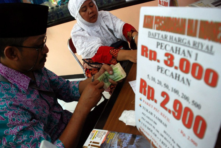 Sisa Riyal Jemaah Haji Surabaya Didonasikan ke Lombok