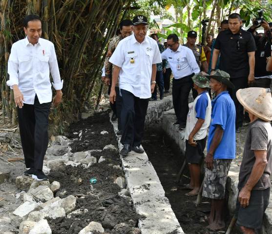 Jokowi Ingin Bantuan Korban Gempa Diberikan Secepatnya