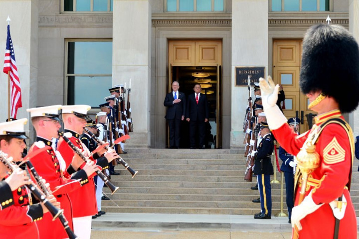 Menhan Memastikan Rencana Membeli Hercules