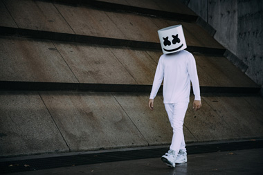 DJ Top Dunia Marshmello Kena Demam 