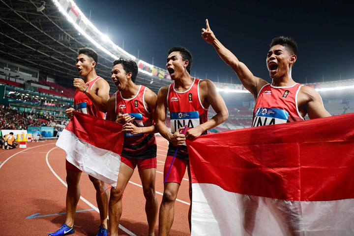 Zohri Cs Raih Medali Perak Lari Estafet 4x100 Meter Putra