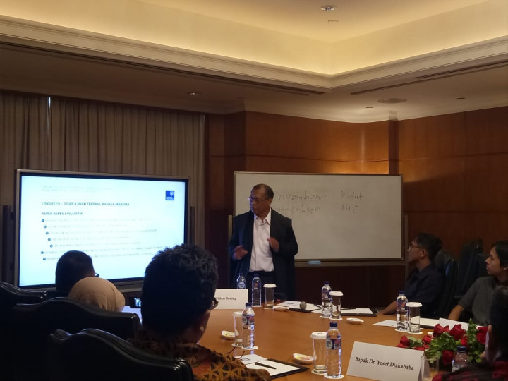 Bahasa Daerah Mulai Ditinggalkan Penuturnya