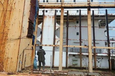 'Kapal Hantu' Indonesia Sudah Dijual ke Perusahaan Asing