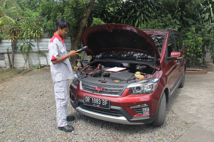 Wuling 'Jemput Bola' untuk Korban Gemba Bumi Lombok
