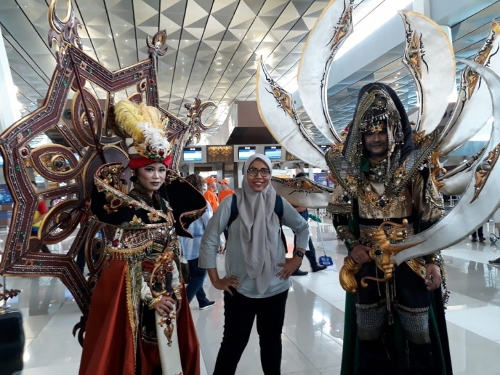 Kostum Parade Pembukaan Asian Games Hadir di Bandara Soetta