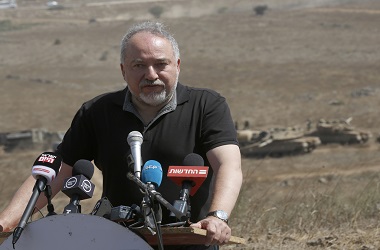 Israel Ancam Serang Aset Militer Iran di Irak